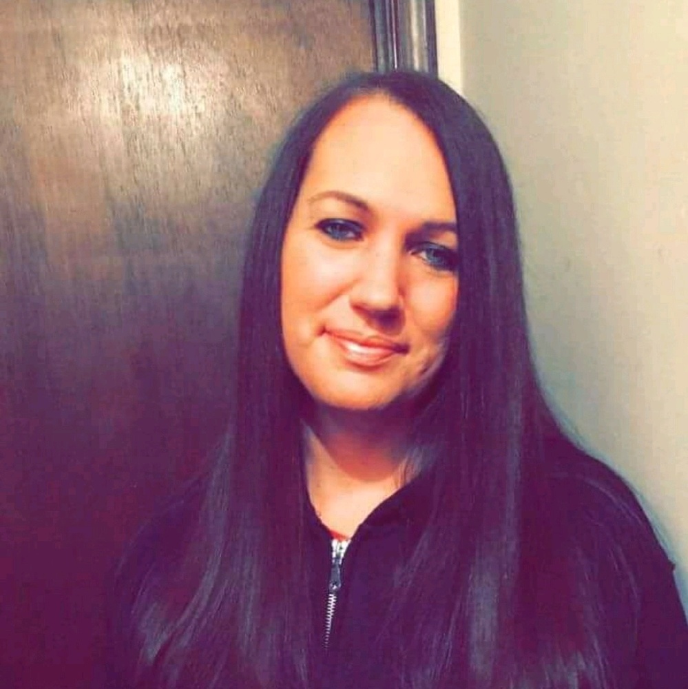 Meet your Posher, Tina